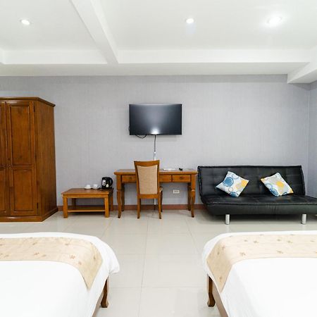 Baan Suan Khun Ta And Golf Resort Ubon Ratchathani Extérieur photo