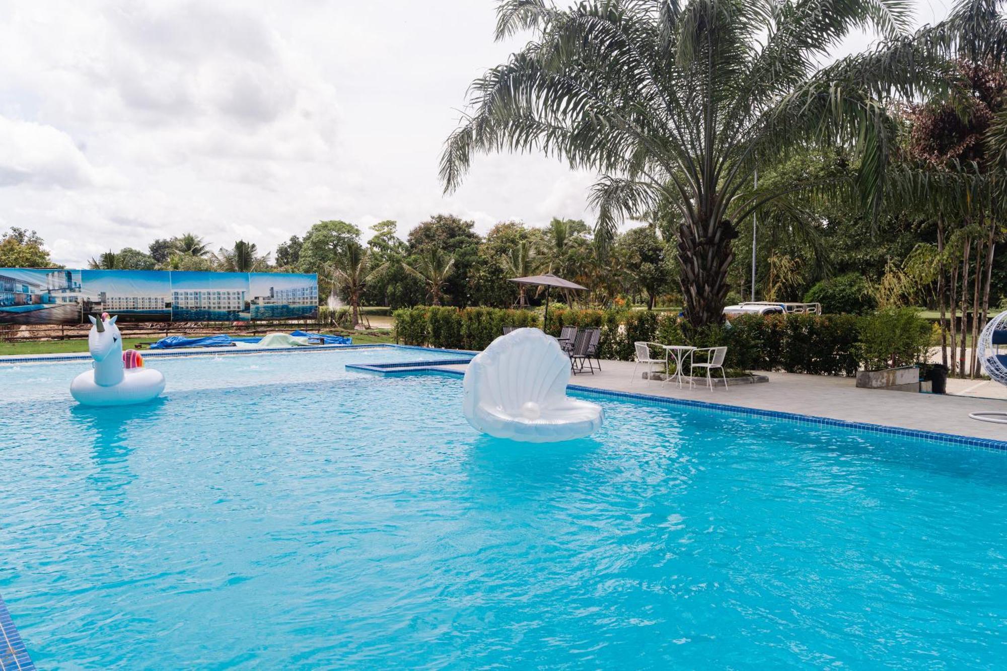 Baan Suan Khun Ta And Golf Resort Ubon Ratchathani Extérieur photo